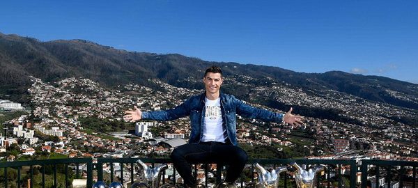 Cristiano Ronaldo 2017 recenzja lat
