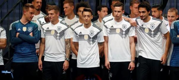 Reprezentacja Niemiec w piłce nożnej to plan programu Pucharu Świata